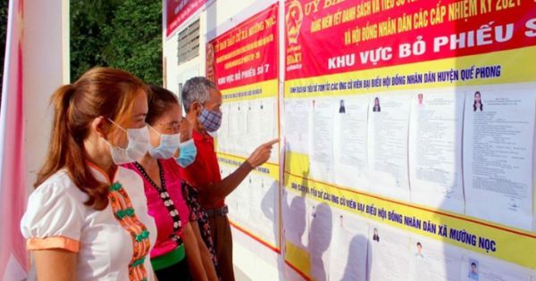 Cử tri Quảng Bình hoàn thành việc bỏ phiếu bầu cử sớm