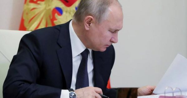 TT Putin ký luật ngăn phe đối lập tranh cử