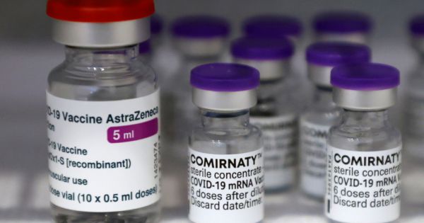 Đức viện trợ 2,5 triệu liều vắc xin AstraZeneca cho Việt Nam
