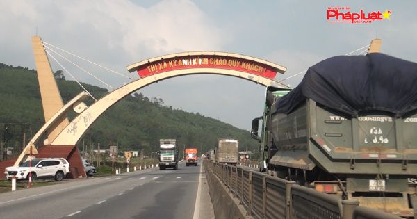 CSGT tỉnh Hà Tĩnh đảm bảo trật tự an toàn giao thông và phòng chống dịch Covid 19