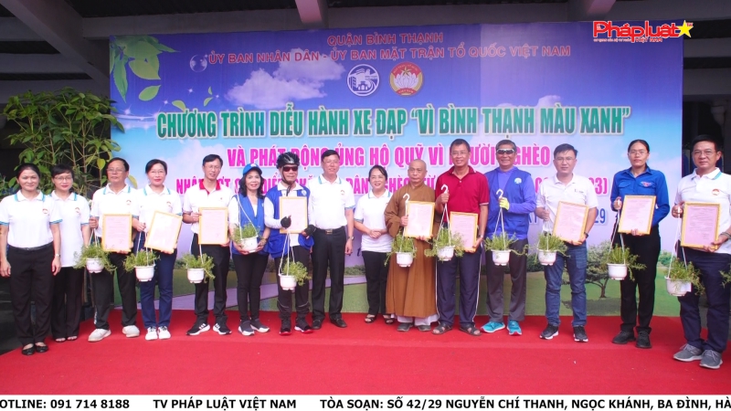 TP.HCM: Quận Bình Thạnh tổ chức chương trình diễu hành xe đạp “Vì Bình Thạnh màu xanh” và phát động ủng hộ Quỹ “Vì người nghèo” đợt cao điểm