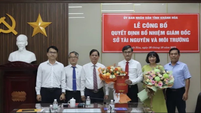 Công bố quyết định bổ nhiệm Giám đốc Sở Tài nguyên và Môi trường tỉnh Khánh Hòa