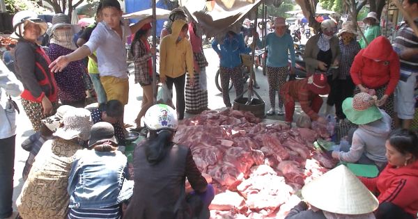 Đồng Nai: Người chăn nuôi xẻ thịt heo bán lẻ tự giải cứu mình
