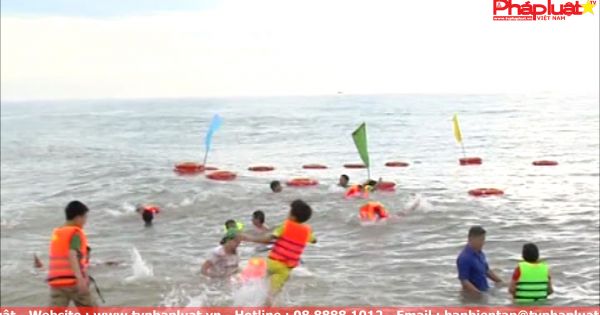 Nỗ lực dạy bơi chống đuối nước cho trẻ em