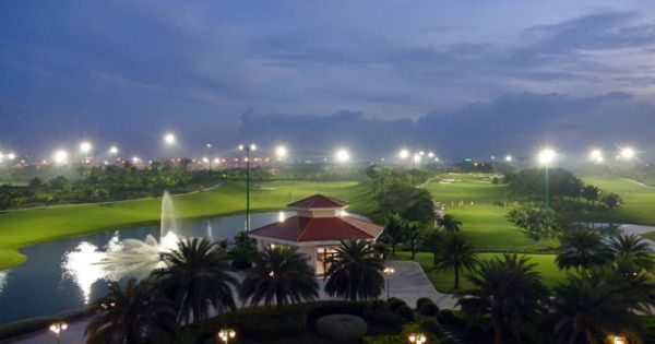 Sân golf Tân Sơn Nhất uy hiếp an toàn bay