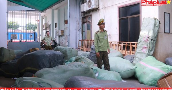 Tạm giữ gần 10 tấn hàng lậu tại ga Đà Nẵng