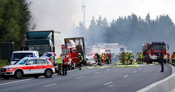 18 người thiệt mạng trong vụ tai nạn trên cao tốc ở Đức