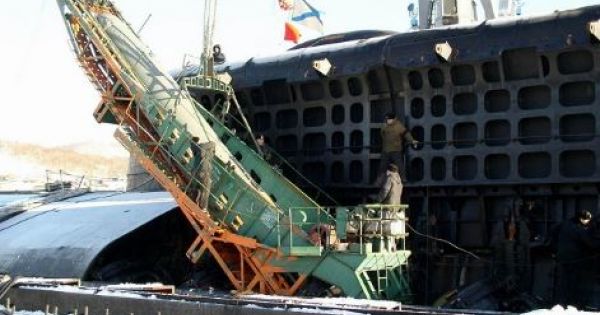 Tàu ngầm hạt nhân Nga phóng “sát thủ diệt tàu sân bay Mỹ”
