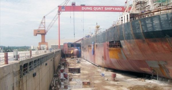 Điểm báo 29/08/2017: Tập đoàn Dầu khí Việt Nam xin phá sản Nhà máy đóng tàu Dung Quất