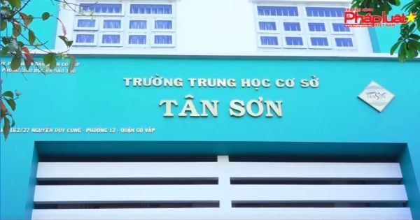 Trường THCS Tân Sơn - Quận Gò Vấp, Tp.Hồ Chí Minh đón chào năm học mới.
