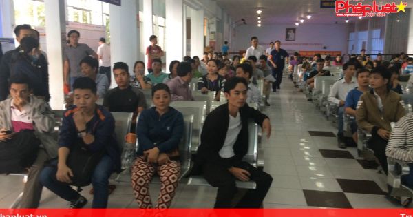 Đường sắt Việt Nam sẽ lắp đặt thiết bị soát vé tự động vào tháng 11