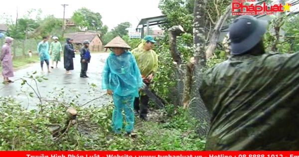 Quảng Ngãi: Kinh hoàng cơn lốc xoáy gây thiệt hại nặng