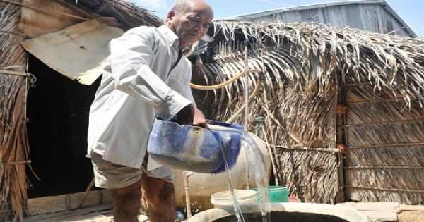 Kiên Giang: Suốt 5 năm dài dân nghèo phải đi mua nước sạch