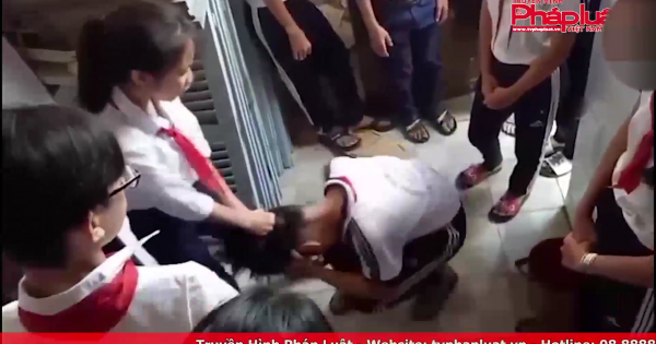 Xôn xao clip 3 nữ sinh lớp 7 bị đánh ở Kiên Giang
