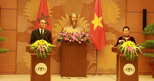Chủ tịch Quốc hội Nguyễn Thị Kim Ngân hội đàm với Chủ tịch Hạ viện Ma Rốc