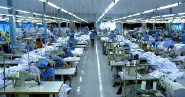 Vượt mốc 200 tỉ USD: Bước ngoặc mới ngành xuất khẩu của Việt Nam