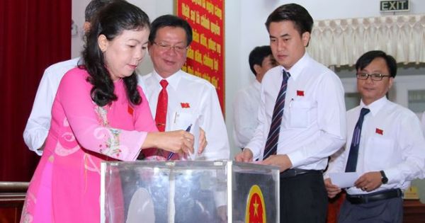 Nguyên Thứ trưởng Bộ Tư pháp Lê Tiến Châu được bầu làm Chủ tịch UBND tỉnh Hậu Giang