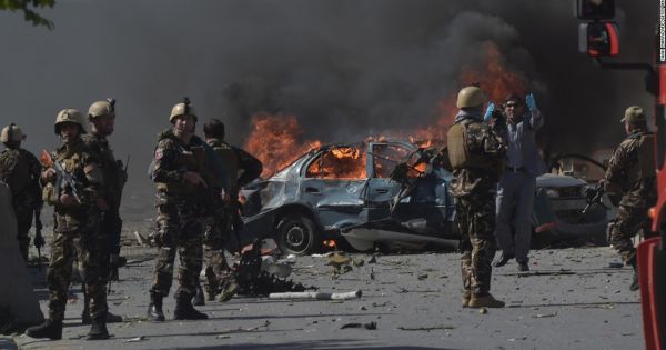 Afghanistan: Đánh bom liên tiếp dịp lễ Eid al-Fitr, nhiều người thương vong