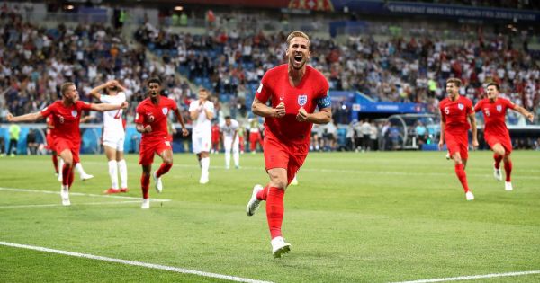 Tuyển Anh nhọc nhằn giành chiến thắng trước Tunisia ở phút bù giờ trận ra quân World Cup 2018