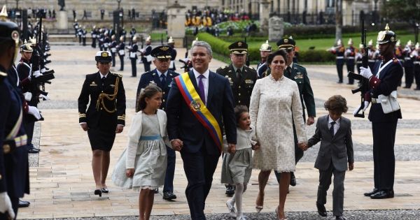 Colombia: Tân Tổng thống tuyên thệ nhậm chức