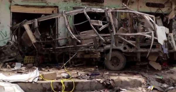 Yemen: Xe buýt chở trẻ em bị không kích gây nhiều thương vong