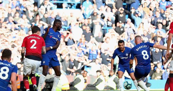 Gỡ hòa phút cuối, Chelsea giữ 1 điểm ở lại Stamford Bridge