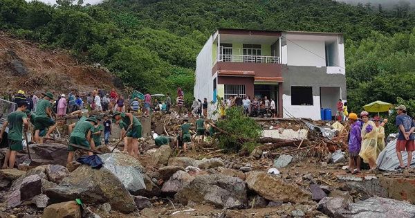 90.000 học sinh TP Nha Trang được nghỉ học do lũ lụt