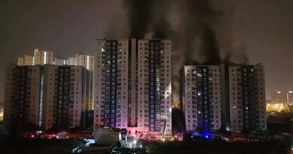 Vụ cháy chung cư Carina: Cấm đi khỏi nơi cư trú đối với nguyên Tổng giám đốc Công ty Hùng Thanh