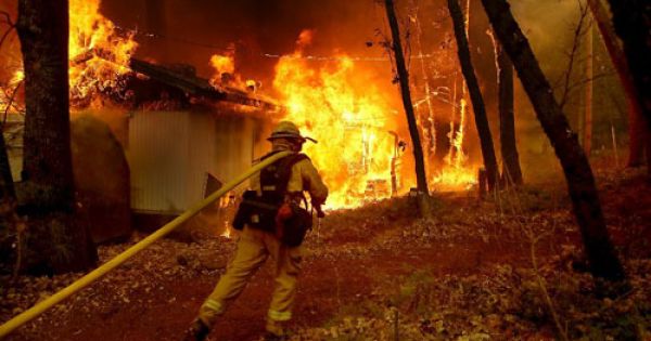 Xác định thủ phạm gây cháy rừng tại California