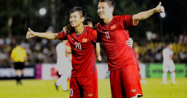 Chiến thắng 2-1 trước Philippines nhưng HLV Park vẫn cho rằng Việt Nam không hoàn hảo