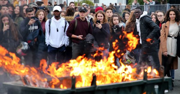 Pháp: Paris “căng mình” đối phó khả năng bạo động tái bùng phát