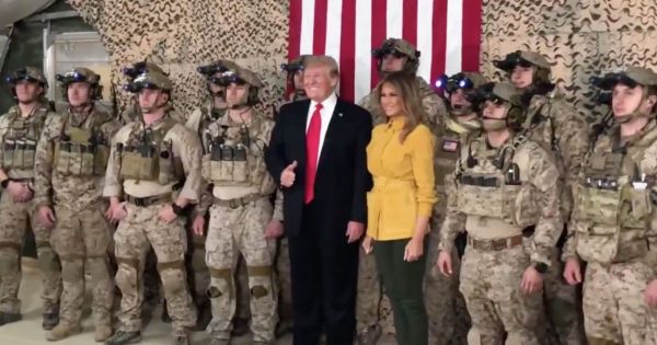 Tổng thống Trump lần đầu thăm căn cứ Mỹ ở Iraq