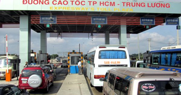 5 người bị bắt vì nghi giấu doanh thu của cao tốc TP HCM - Trung Lương