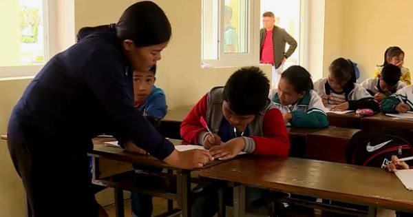 Quảng Bình: Khởi tố cô giáo bắt học sinh tát bạn 231 cái