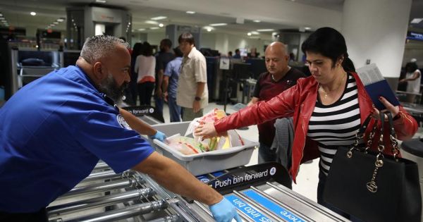 Mỹ: Sân bay quốc tế Miami đóng cửa vì tình trạng chính phủ đóng cửa