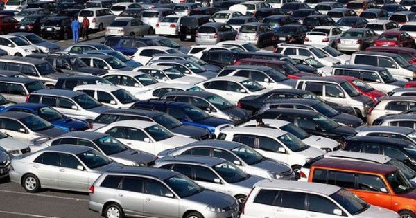Cận Tết, ô tô nhập khẩu tăng mạnh trở lại