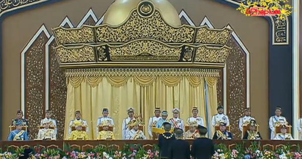 Tân vương Malaysia tuyên thệ nhậm chức