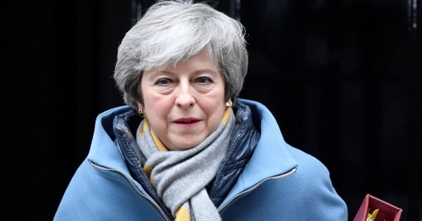 Thủ tướng Anh sẽ xin EU gia hạn lùi ngày Brexit