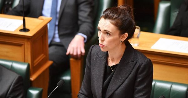 Thủ tướng New Zealand ban hành lệnh cấm súng trường tấn công