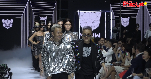 Bùng nổ cảm xúc tại đêm khai mạc Vietnam International Fashion Week Xuân Hè 2019