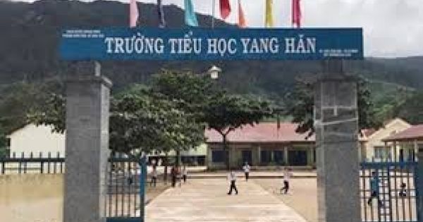 Đắk Lắk: Cách chức hiệu trưởng bớt xén tiền hỗ trợ học sinh nghèo