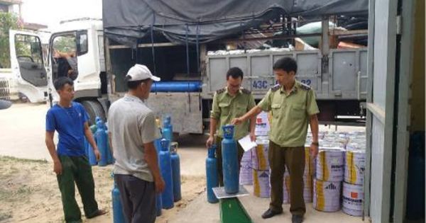 Thu giữ gần 500kg khí N2O tại Quảng Bình