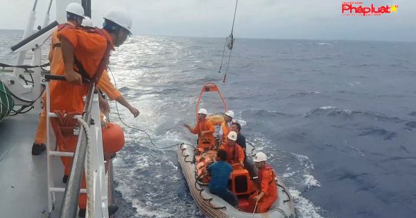 Cứu sống thuyền viên gặp nạn khi đang hành nghề trên vùng biển Hoàng Sa