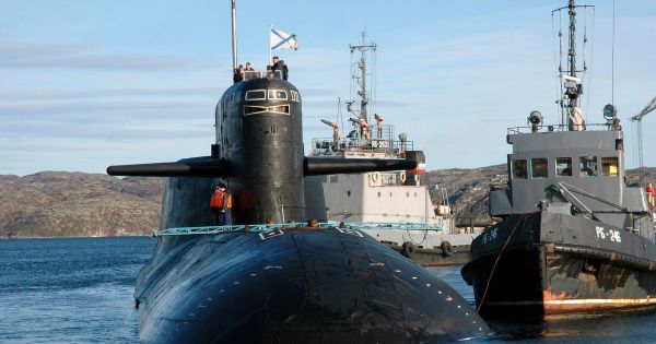 Tàu ngầm Nga bốc cháy trong vùng biển Barents, 14 thủy thủ thiệt mạng