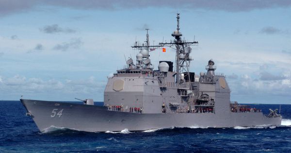 Mỹ điều tàu chiến đi qua eo biển Đài Loan