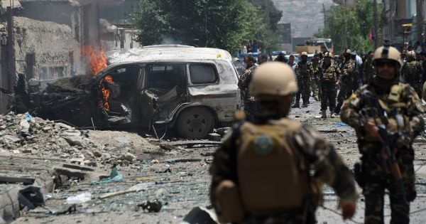 Afghanistan: Đánh bom xe rung chuyển thủ đô Kabul, 15 người thiệt mạng