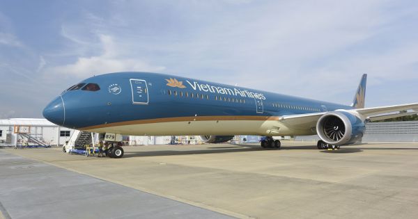 Mãn nhãn ngắm “dung nhan” siêu Boeing 787-10 Dreamliner của Vietnam airline