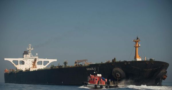 Mỹ ra lệnh bắt giữ tàu chở dầu Iran sau khi Anh có lệnh phóng thích