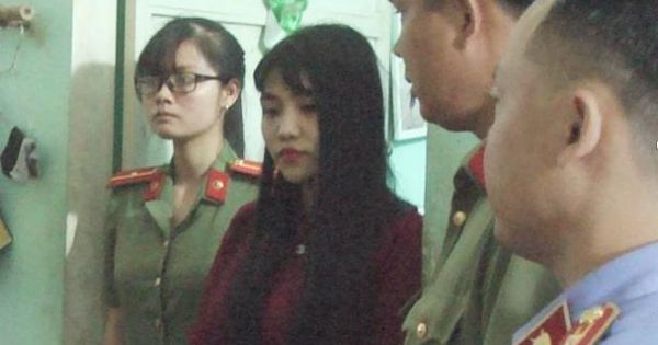Truy tố Hot girl Đại học Đồng Tháp tổ chức thi hộ cho sinh viên