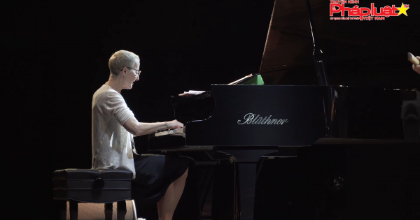 “Bậc thầy dương cầm” Myra Melford lần đầu đến Việt Nam